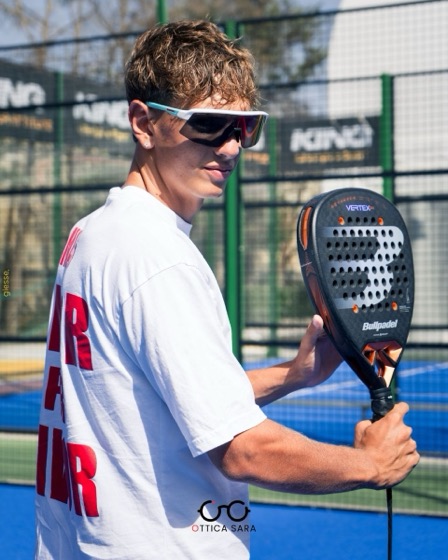 Shooting sul campo da padel &mdash; Ottica Sara, scatto di Giesse Agency.